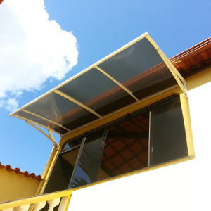 Toldo em Policarbonato Alveolar